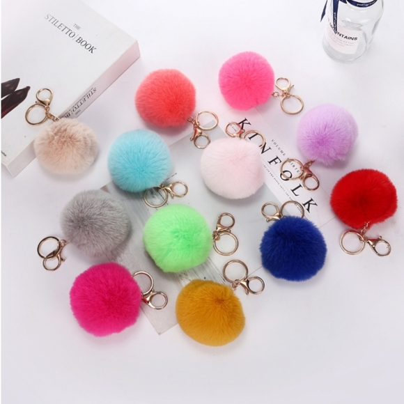 *Beautiful Lush Fur Pom Pom KeyChain/Purse Charm - Picture 2 of 12
